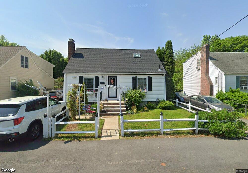 10 Aberdeen Ave, Peabody, MA 01960 - photo 1