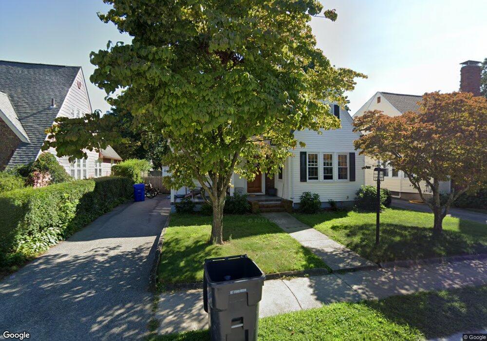 22 Dartmouth Ave, Riverside, RI 02915 - photo 1