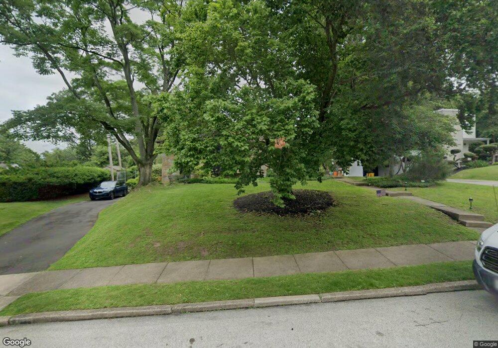 712 Swade Rd, Glenside, PA 19038 - photo 1