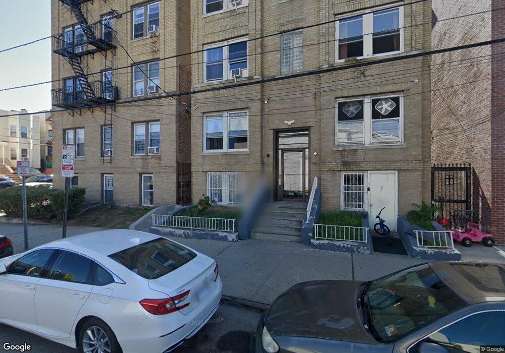 112 Romaine Ave unit 9, Jersey City, NJ 07306 - photo 1