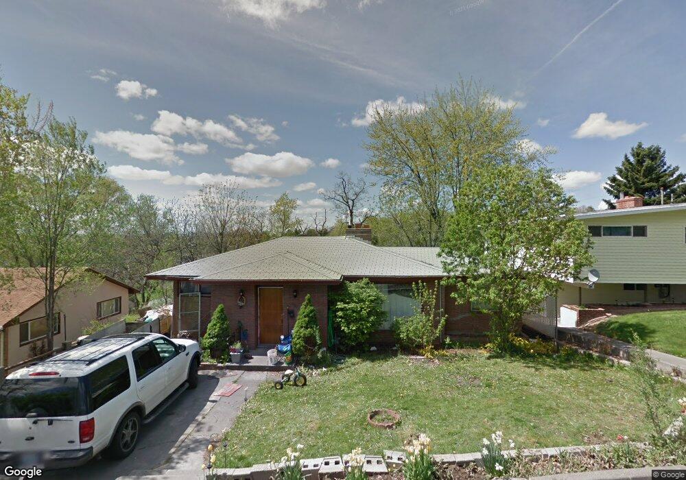 611 NW 6th St, Pendleton, OR 97801 - photo 1