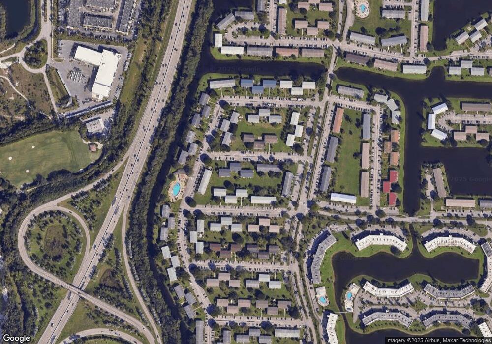 275 Camden L unit 275, West Palm Beach, FL 33417 - photo 1