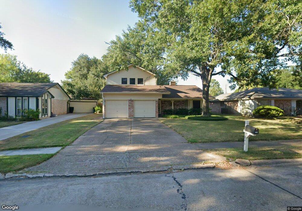 7046 Woodfern Dr, Houston, TX 77040 - photo 1
