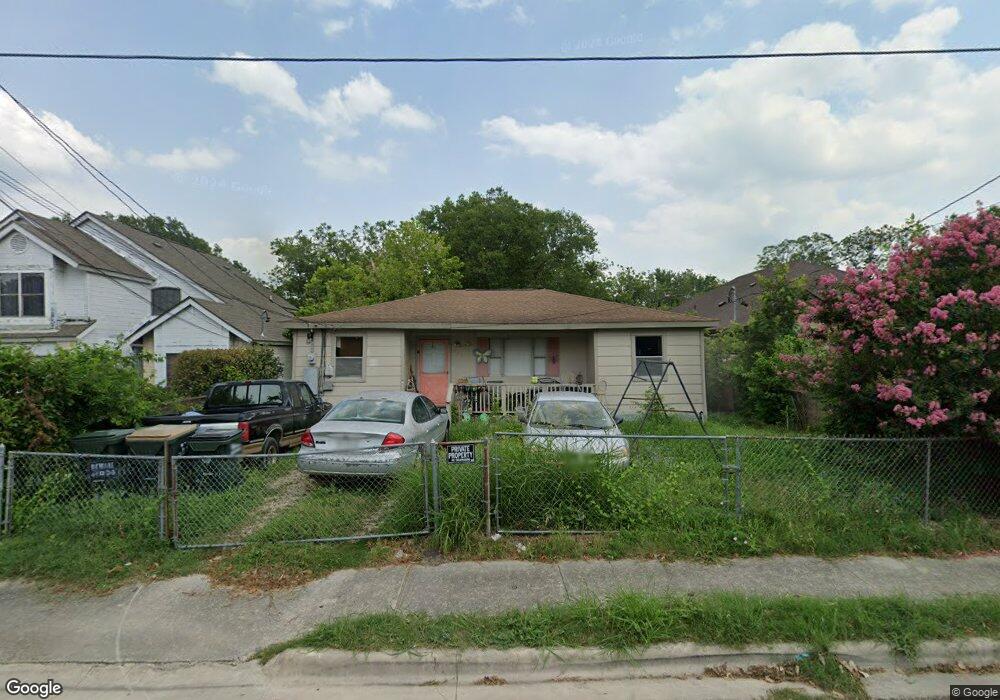 320 Laredo St, San Marcos, TX 78666 - photo 1