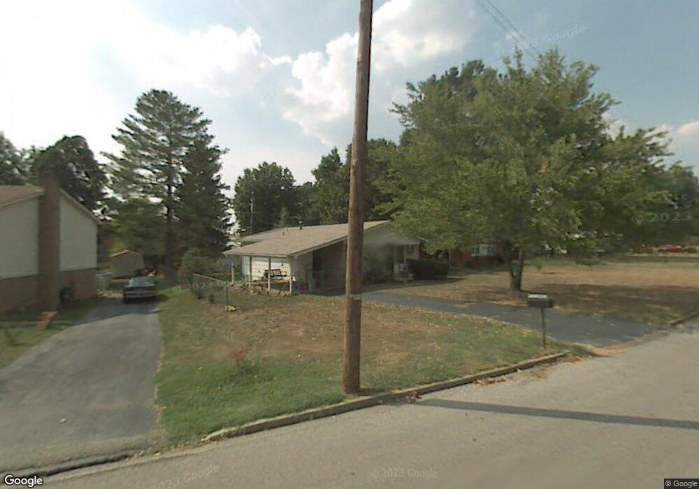 107 Meadowlark Dr, Berea, KY 40403 - photo 1