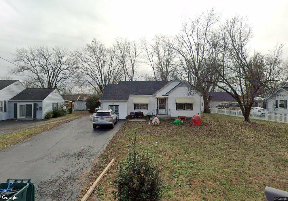 606 Martin Ave, Lebanon, TN 37087 - photo 1