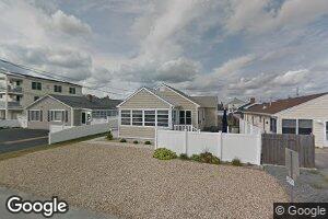 14 Lawrence St, Seabrook, NH 03874