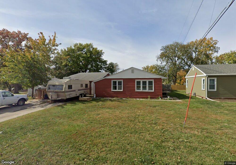 603 E 22nd St S, Newton, IA 50208 - photo 1
