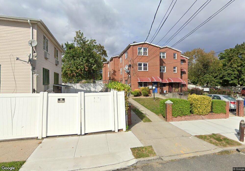 16409 108th Dr unit 164-19, Jamaica, NY 11433 - photo 1
