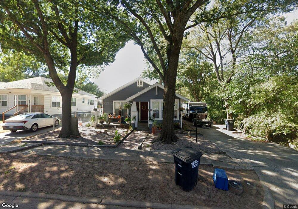 908 N Beard St, Shawnee, OK 74801 - photo 1