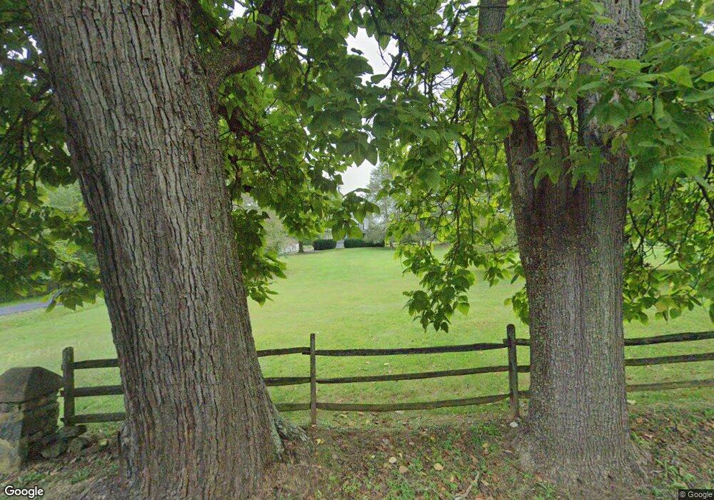 17691 Silcott Springs Rd, Purcellville, VA 20132 - photo 1