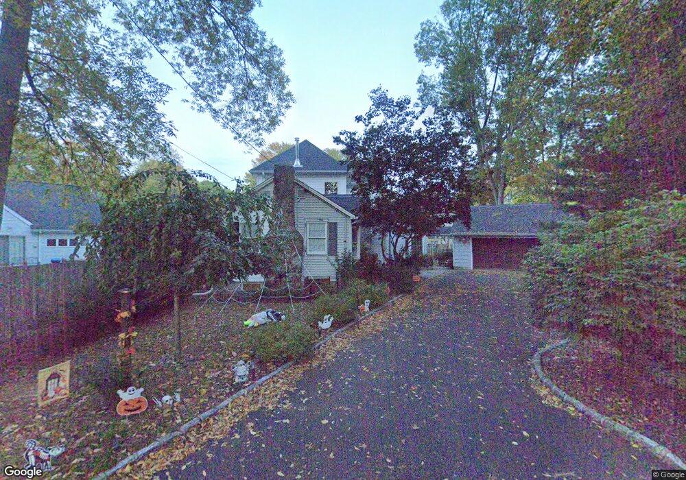 430 West Ln, Clark, NJ 07066 - photo 1