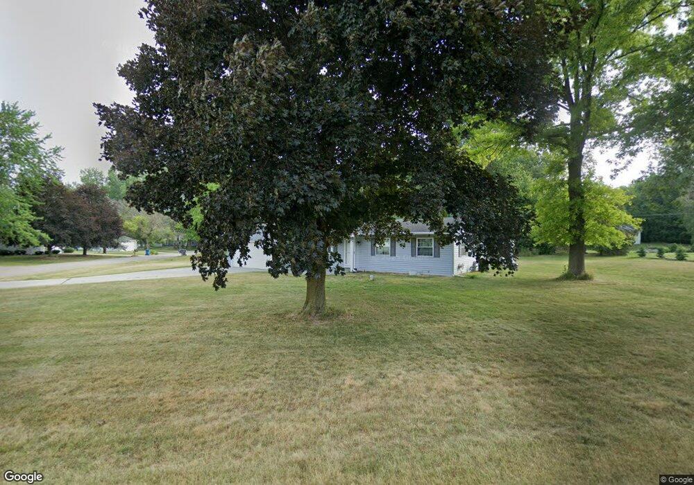 18447 Victoria Ave, Goshen, IN 46528 - photo 1