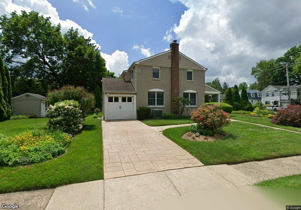 2045 Old Welsh Rd, Abington, PA 19001 - photo 1