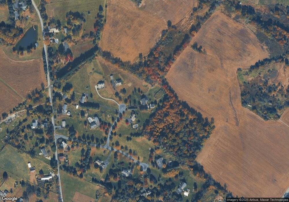 207 Maplewood Dr, Phoenixville, PA 19460 - photo 1