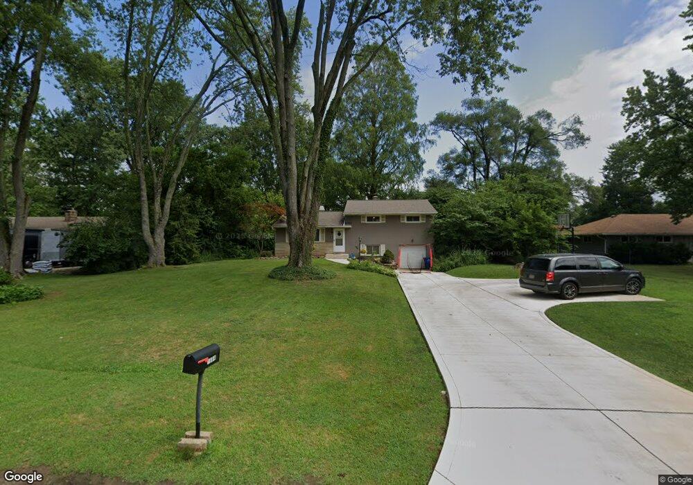 1684 Paula Dr, Columbus, OH 43220 - photo 1