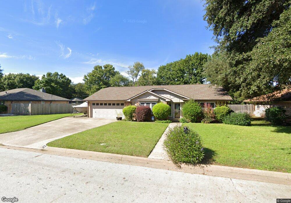 332 Mountainview Dr, Hurst, TX 76054 - photo 1