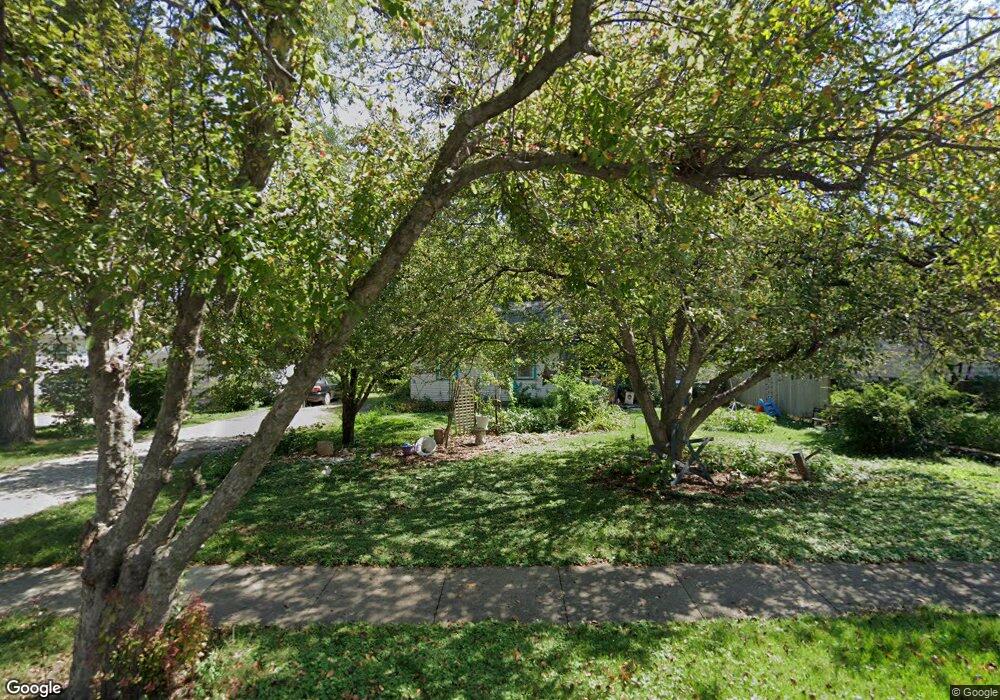 3935 36th St, Des Moines, IA 50310 - photo 1