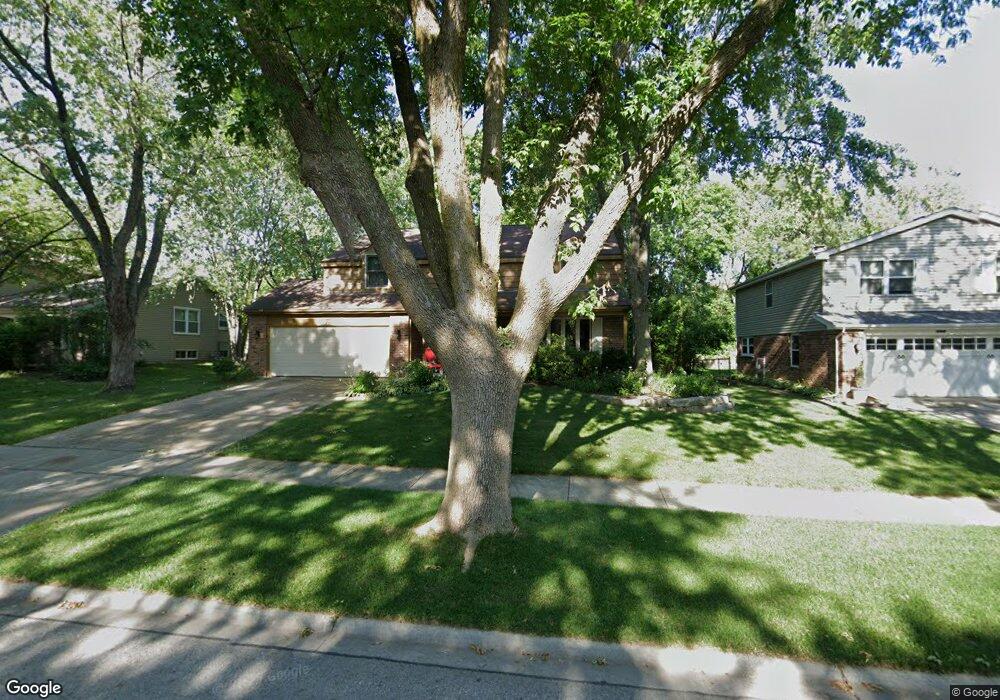 1532 Chippewa Dr, Naperville, IL 60563 - photo 1