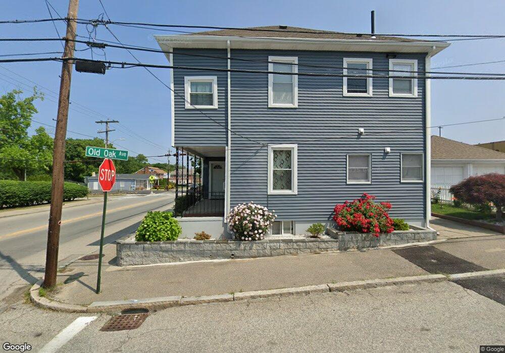 566 Dyer Ave, Cranston, RI 02920 - photo 1