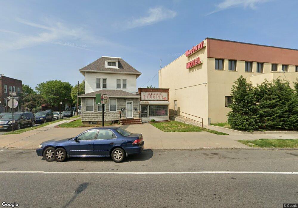 7101 Astoria Blvd N, Flushing, NY 11370 - photo 1