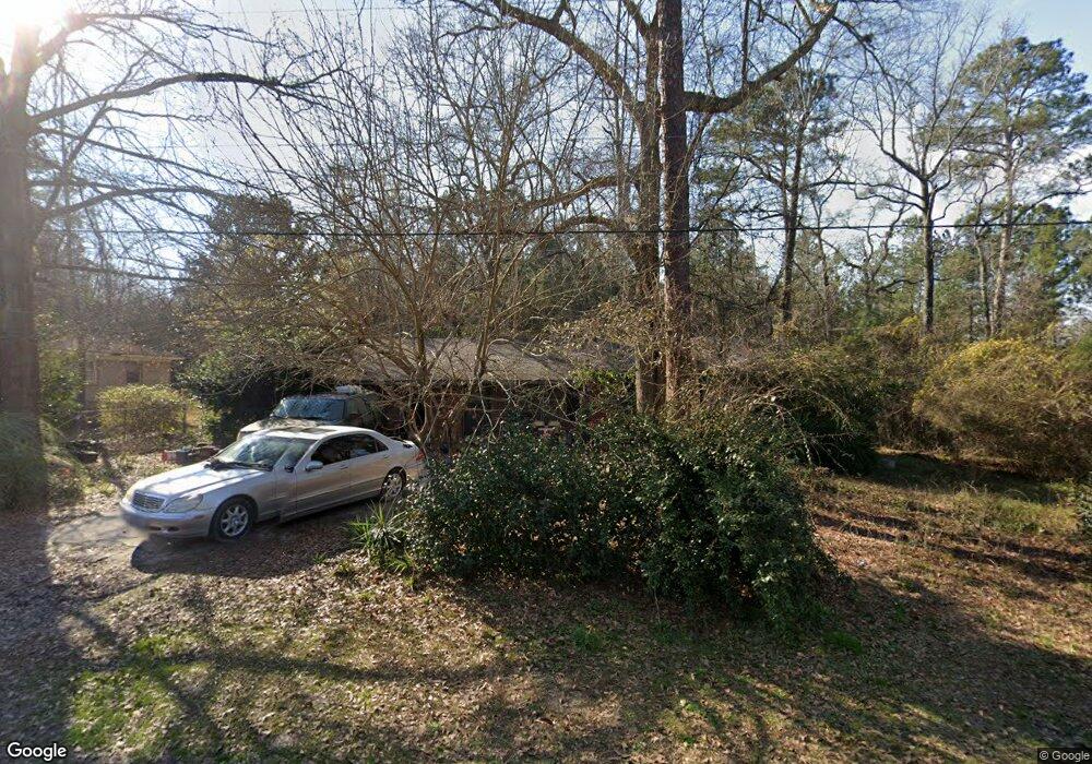 906 Dogwood Ave, Claxton, GA 30417 - photo 1