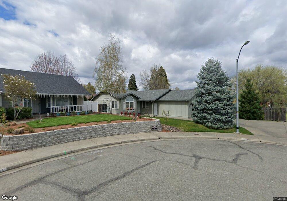 110 Sweetbriar Cir, Grants Pass, OR 97527 - photo 1