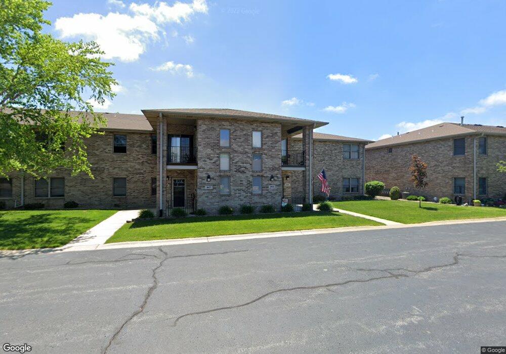 943 Oak Dr, Crown Point, IN 46307 - photo 1