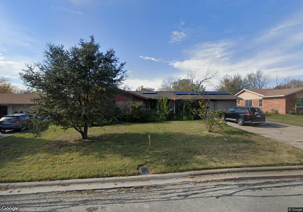 817 Mccurry Ave, Bedford, TX 76022 - photo 1