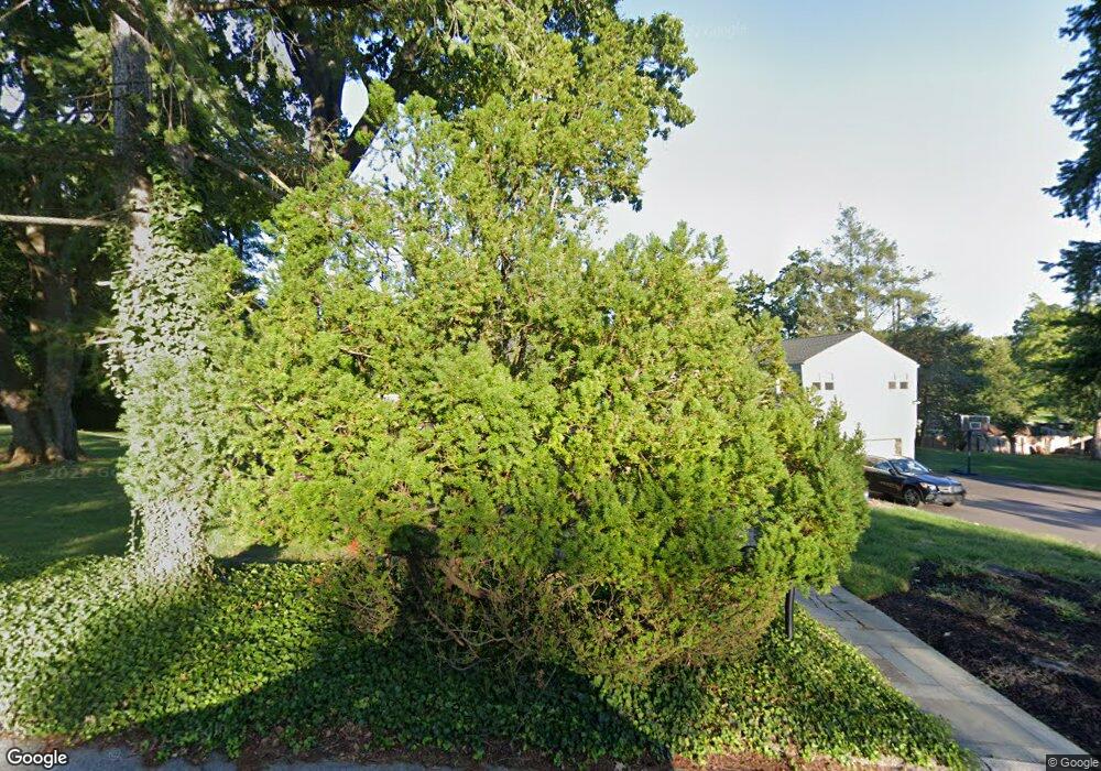 901 Laburnum Ln, Wyncote, PA 19095 - photo 1