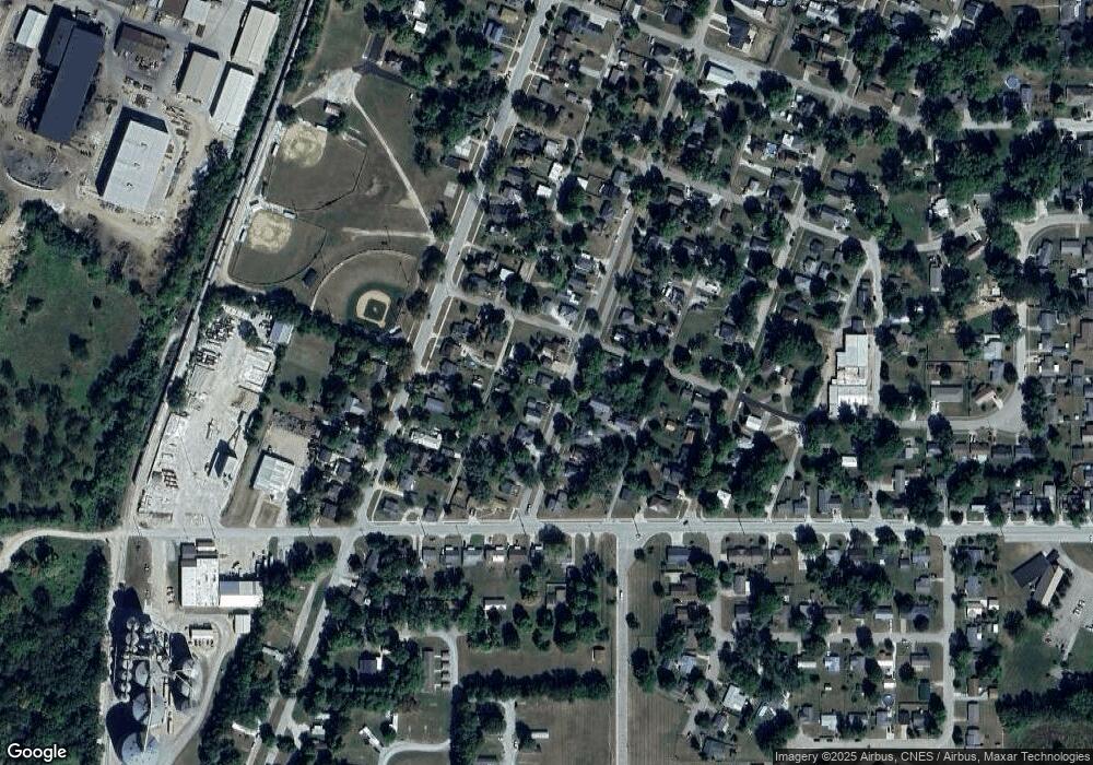 1204 S Brady St, Attica, IN 47918 - photo 1