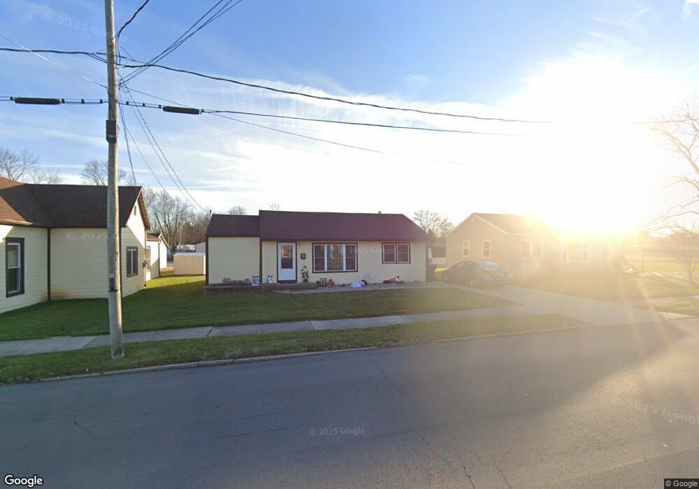 207 W Cross St, Anderson, IN 46012 - photo 1