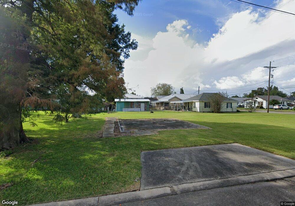 910 Center St, Houma, LA 70360 - photo 1