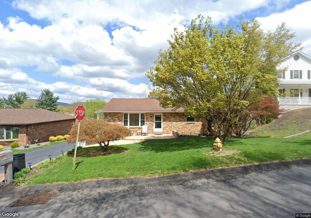 34 Clarks Ln, Wilkes Barre, PA 18705 - photo 1