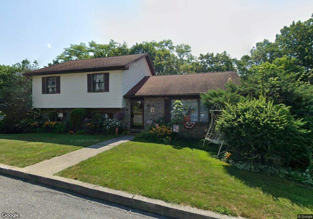 606 South St, Jim Thorpe, PA 18229 - photo 1