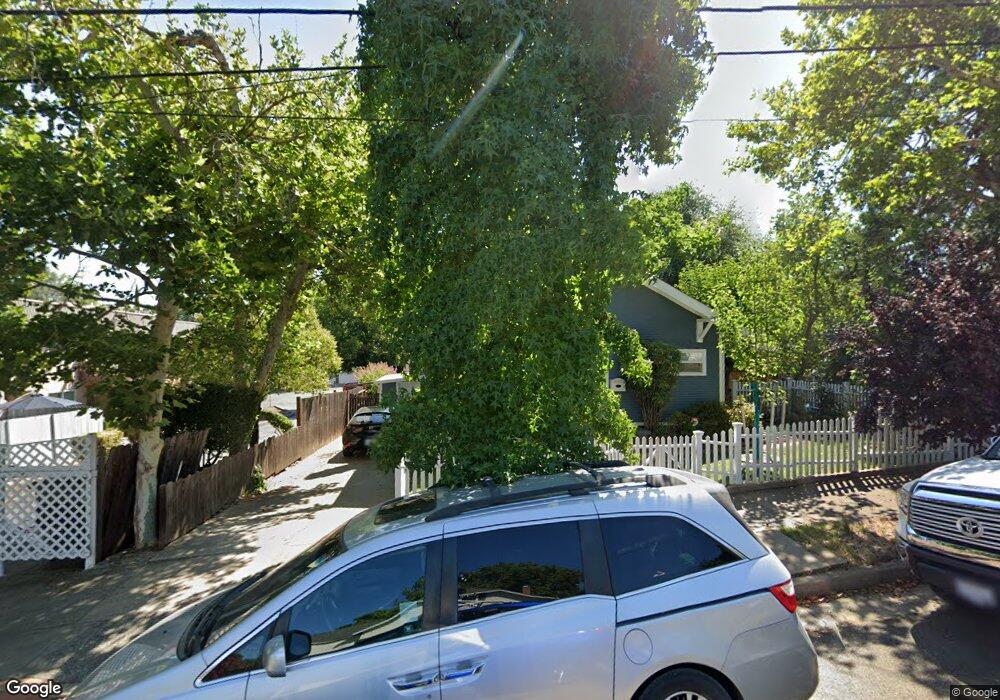 1449 Willis St, Redding, CA 96001 - photo 1