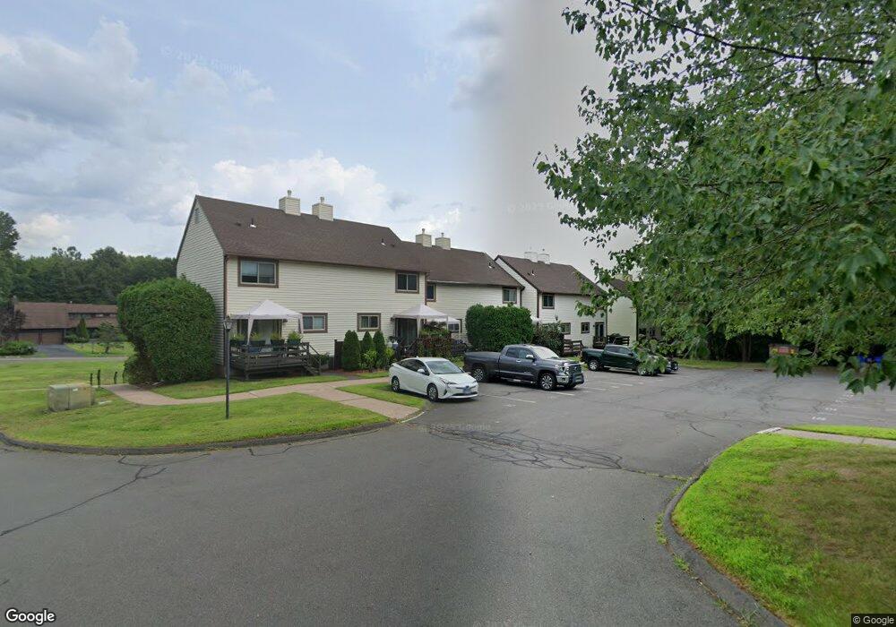 56 Blackhaw Dr, Cromwell, CT 06416 - photo 1