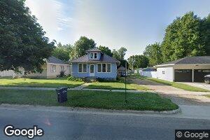 110 9th St W, Sibley, IA 51249