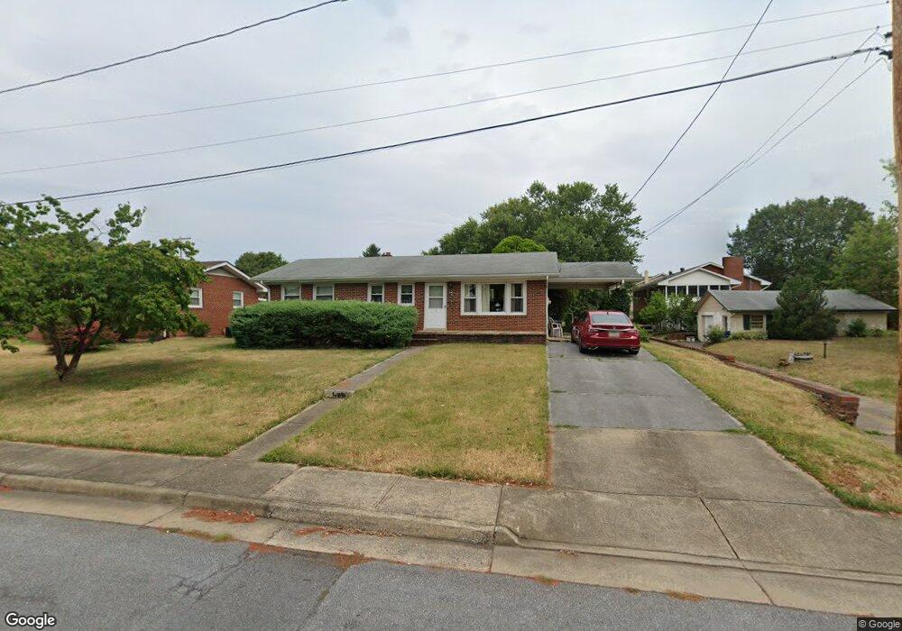 433 W 13th St, Front Royal, VA 22630 - photo 1