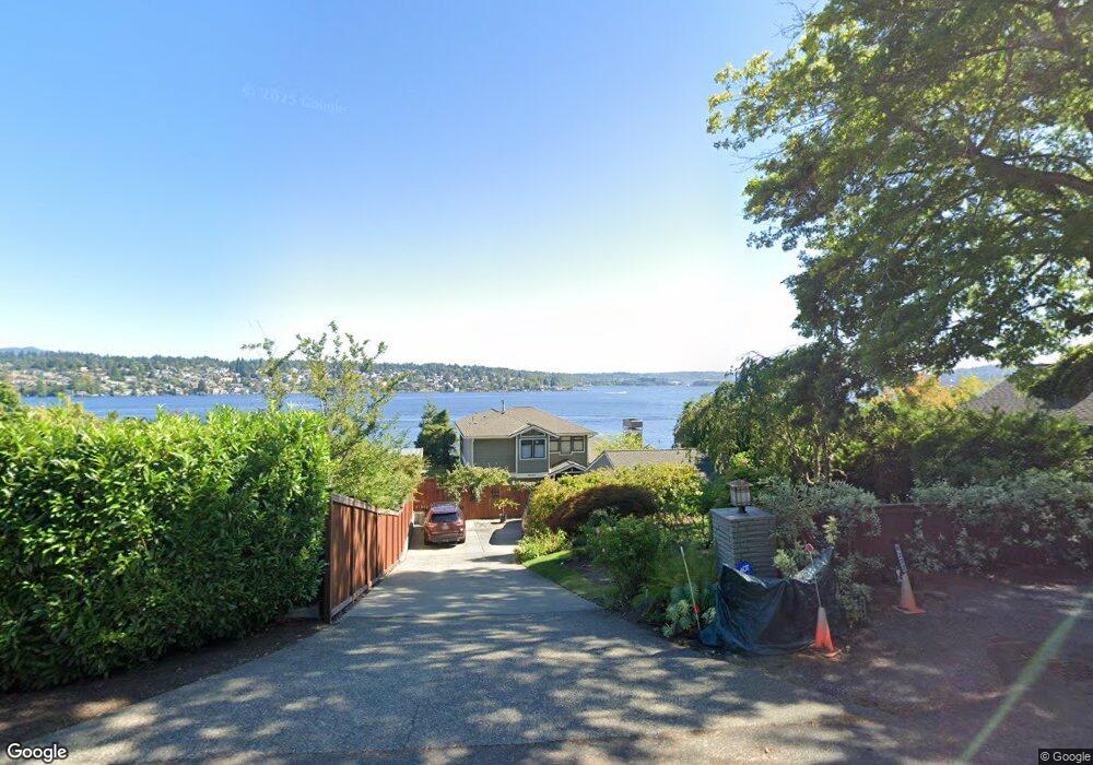 8222 Avalon Dr, Mercer Island, WA 98040 - photo 1