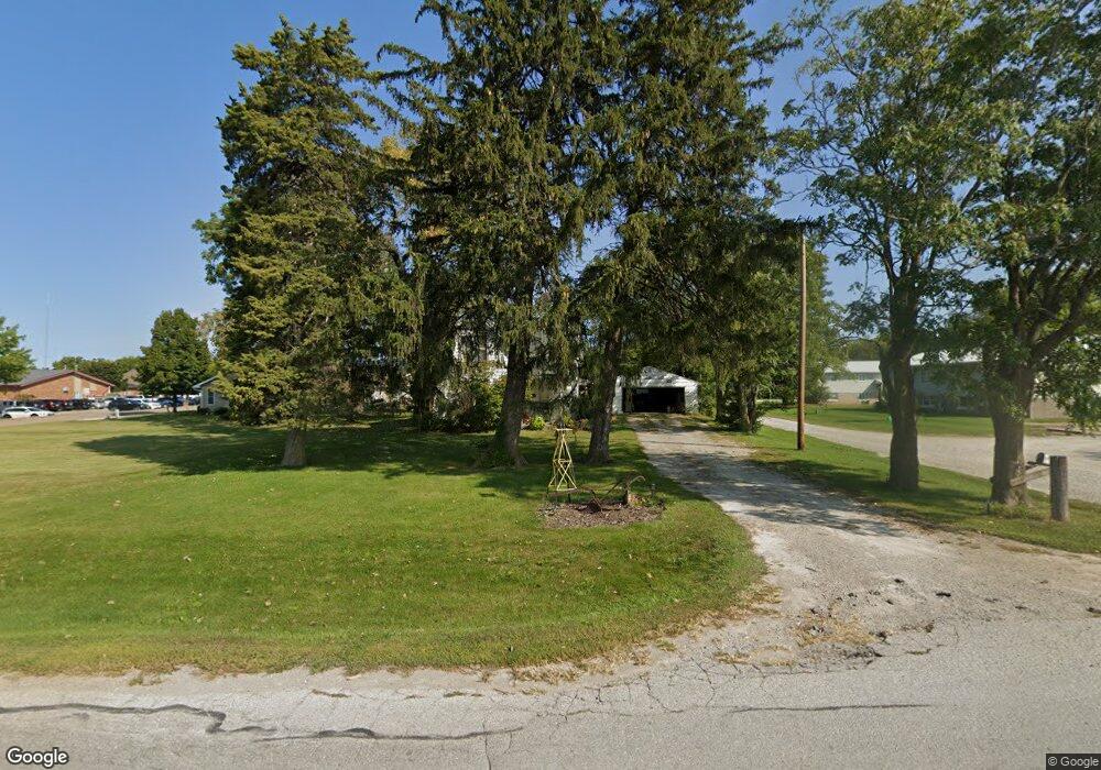 812 Springer Ave, Columbus Junction, IA 52738 - photo 1