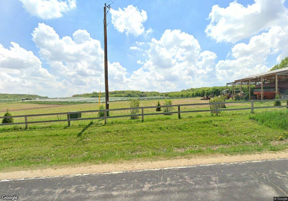 5131 Byrne Rd, Fitchburg, WI 53575 - photo 1