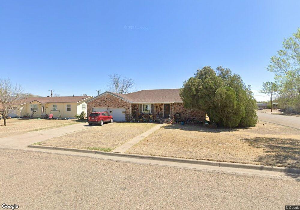 1023 Durrett Ave, Dumas, TX 79029 - photo 1