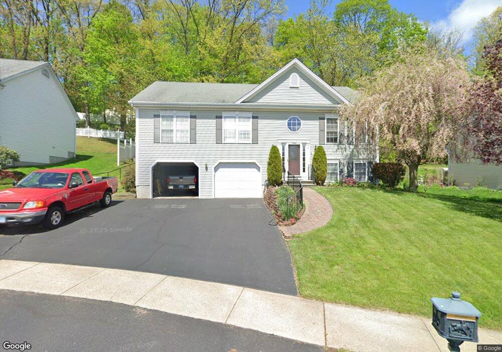 7 Charben Ln, Wallingford, CT 06492 - photo 1