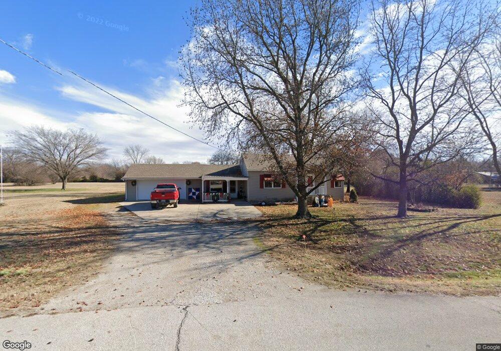 904 S 35th St, Parsons, KS 67357 - photo 1