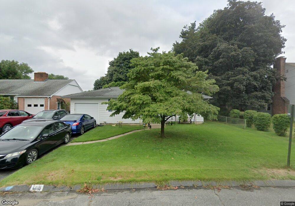 99 Cyman Dr, Chicopee, MA 01013 - photo 1