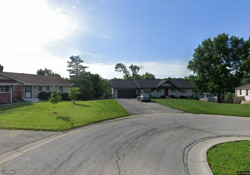 5103 Mansfield Ln, Shawnee, KS 66203 - photo 1