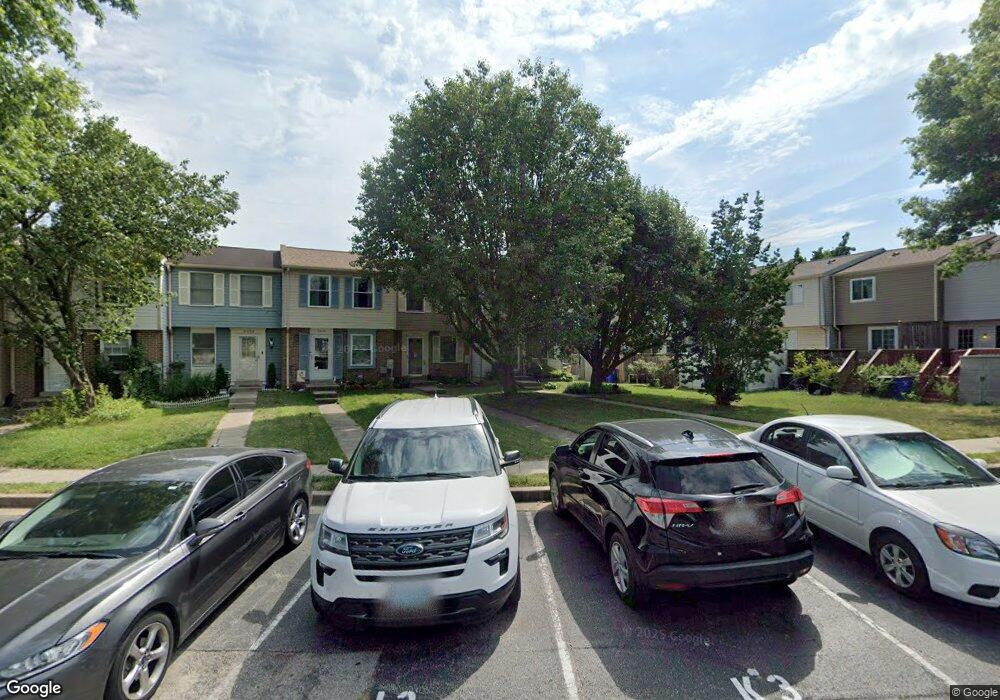 6002 Rowanberry Dr, Elkridge, MD 21075 - photo 1