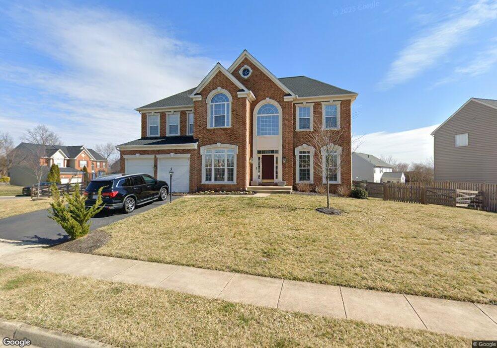 9501 Mark Twain Ct, Bristow, VA 20136 - photo 1