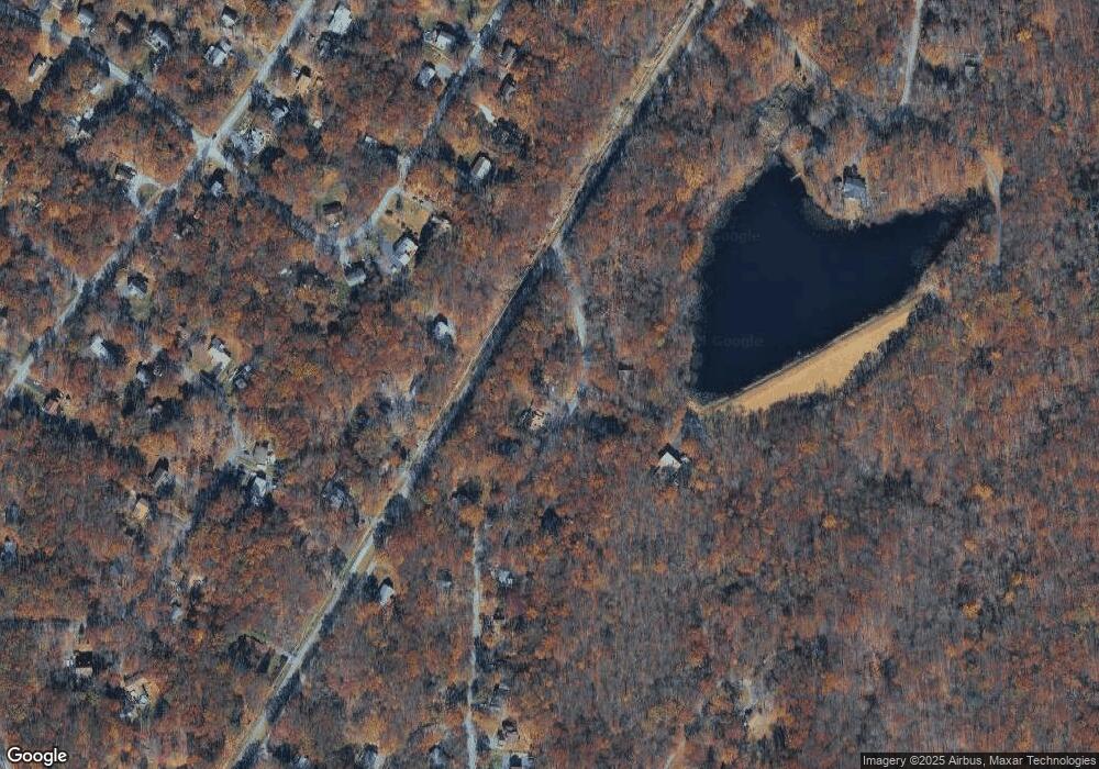 1156 Maple Lake Dr, Bushkill, PA 18324 - photo 1